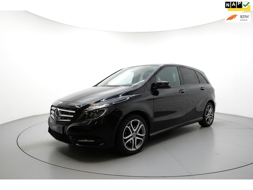 Mercedes-Benz B-klasse 180 Ambition AUTOMAAT CRUISE NAP