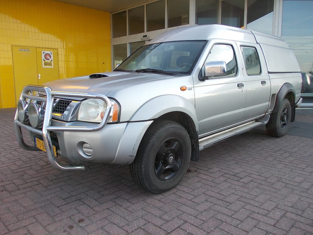 Nissan Pick-up (D22) KING CAB 4X4 DC 5-PERS. (NAVARA) LEES TEKST!!