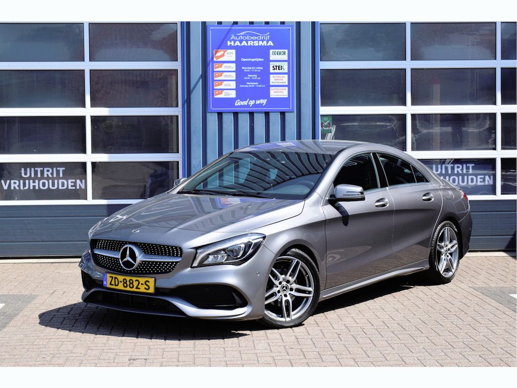 Mercedes-Benz CLA AMG LINE Automaat 180