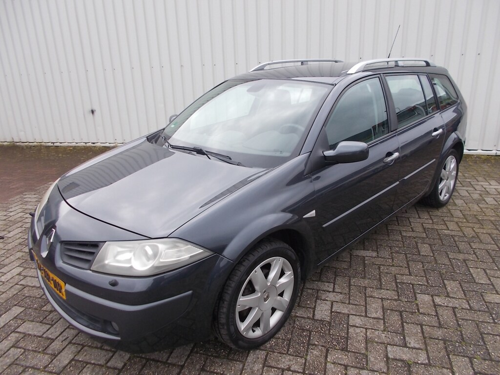 Renault Megane Grand Tour 2.0-16V Tech Line ( APK KEURING BIJ AFLEVERING! )