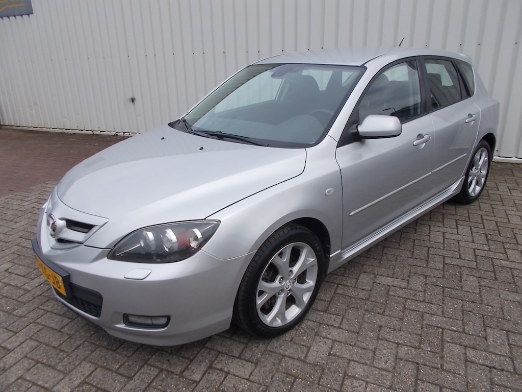 Mazda 3 2.0 S-VT GT-M 150PK ( APK KEURING BIJ AFLEVERING! )