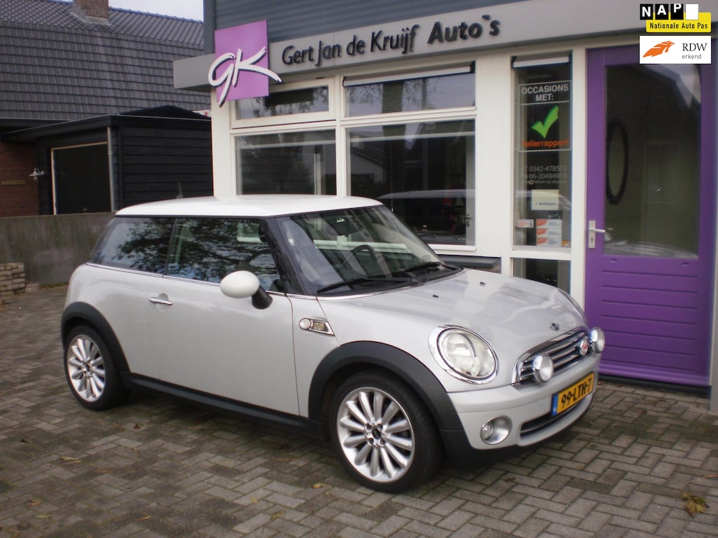 MINI Cooper Mini 1.6 Camden NL auto