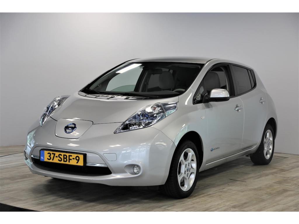 Nissan Leaf Base 24 kWh | Camera | Navi | Cruise