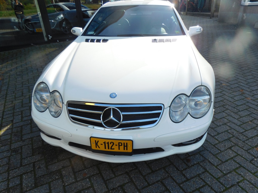Mercedes-Benz AMG SL 55 Staat in De Krim