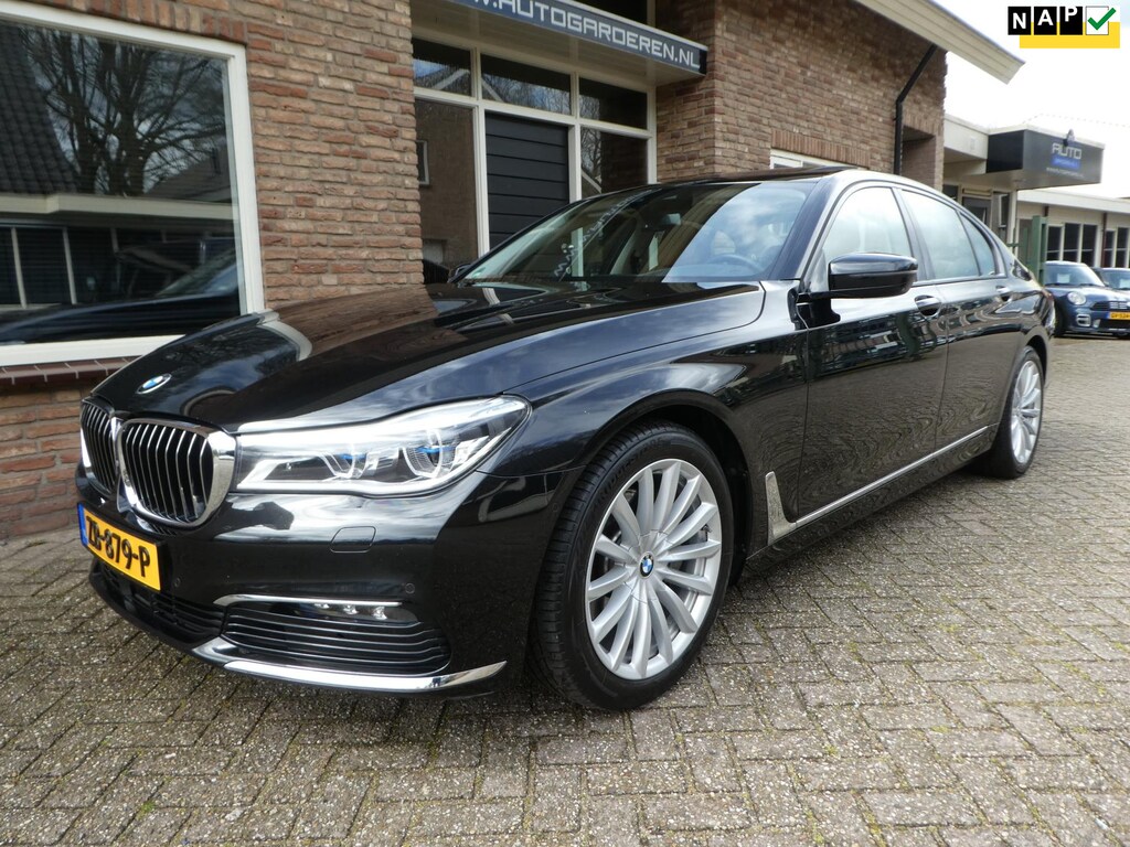 BMW 7-Serie 740i High Executive Automaat / Leder / Head Up / Schuifdak
