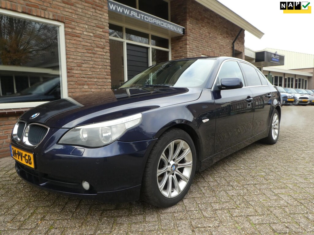 BMW 5-Serie 520i Executive Automaat / Leder / Navi