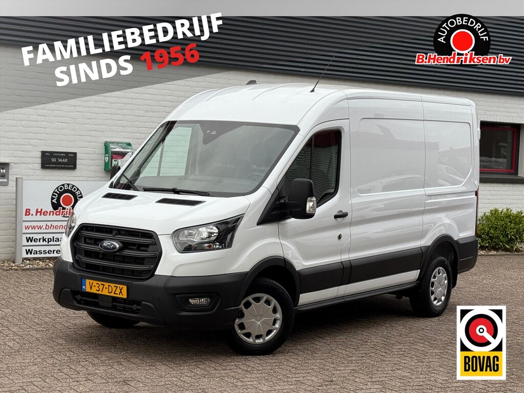 Ford Transit GB 350 L2H2 TDCi 105pk FWD Trend/ Trekhaak met 2500KG trekgewicht/ Parkeersensoren V+A/ DAB/ Cruise control/ 3 Zitplaatsen/ Airco/ Origineel NL/ NAP