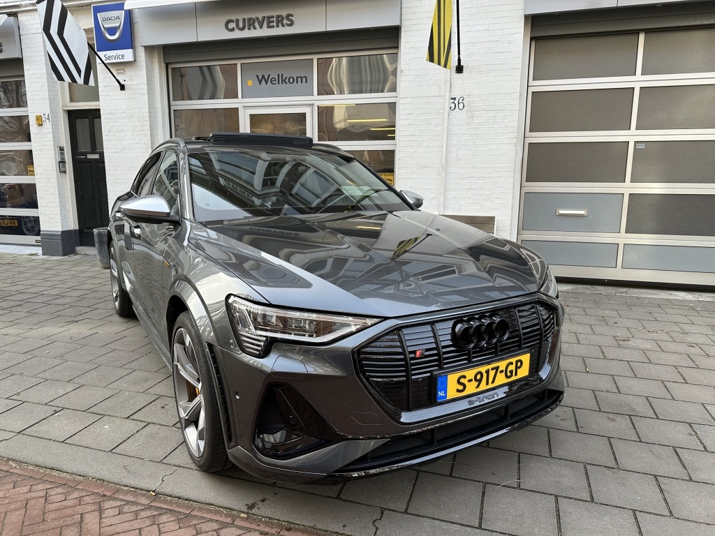 Audi e-tron Sportback S quattro 95