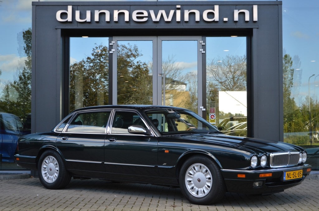 Daimler Double Six 6.0 V12 *LWB*1ST OWNER*SPRUCE GREEN*UNIEK!