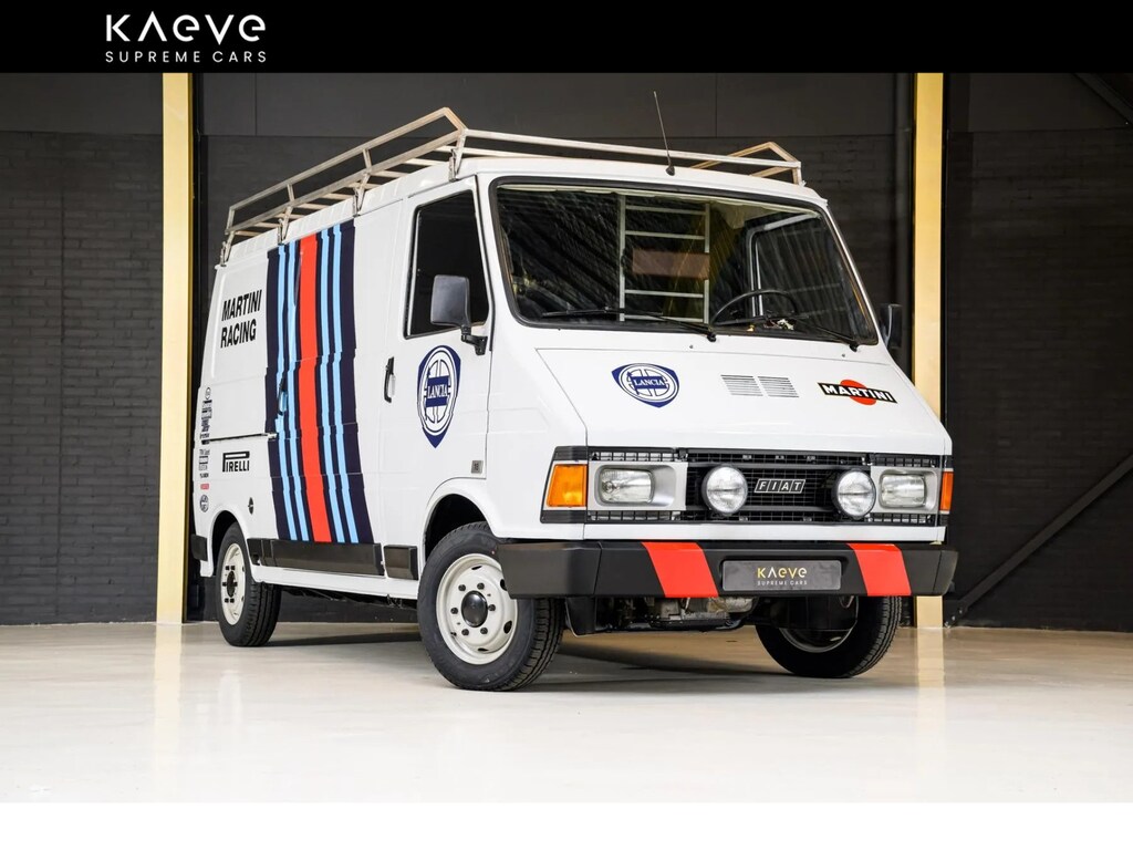 Fiat 242 Martini Racing Assistenza