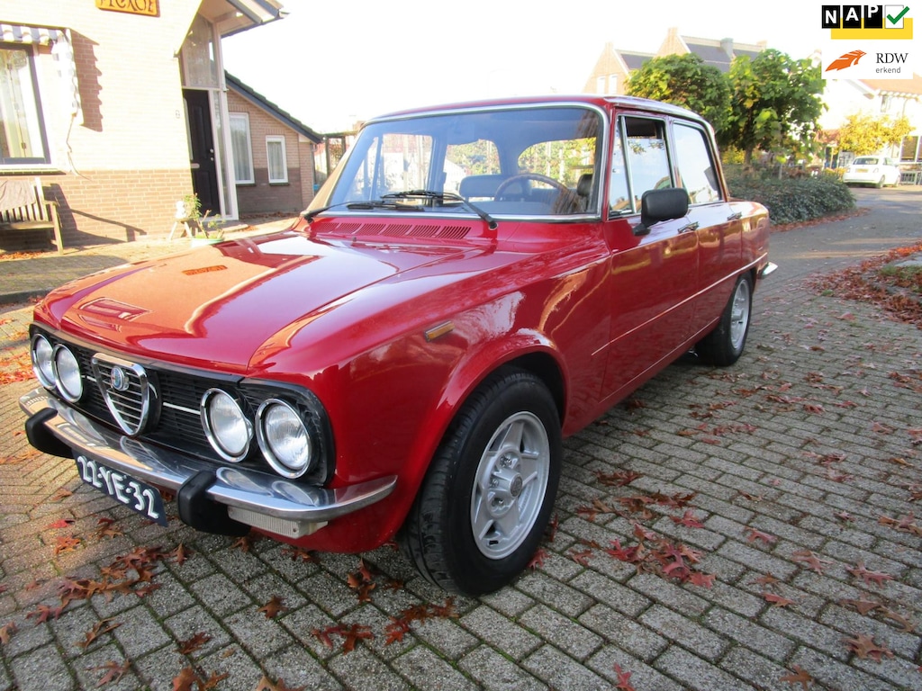 Alfa Romeo Giulia super 1.6 1976 super netjes technisch 100%