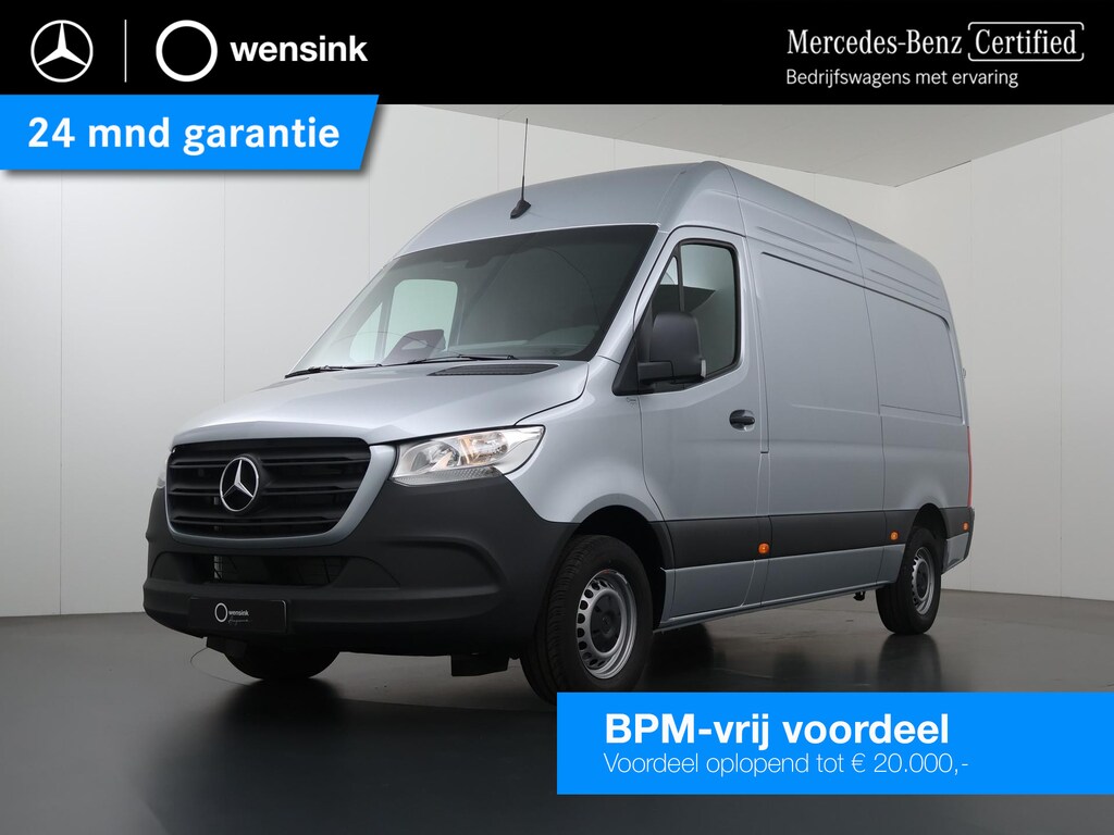 Mercedes-Benz Sprinter 317 CDI L2 H2 RWD PRO | Smartphone integratie pakket | 10.25" MBUX Systeem | Achteruitrijcamera | 3500 KG Trekgewicht |