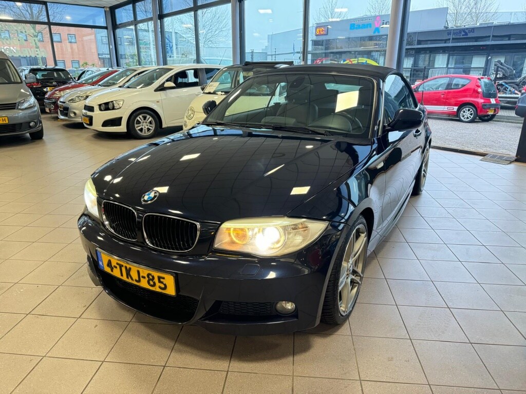 BMW 1-Serie Cabrio 118i M Sport Edition AUTOMAAT APK 4-26 BJ 2014 !!!