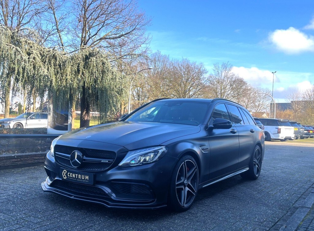 Mercedes-Benz C-klasse C63 S T AMG  Carbon pakket - Perf. uitlaat - Vol