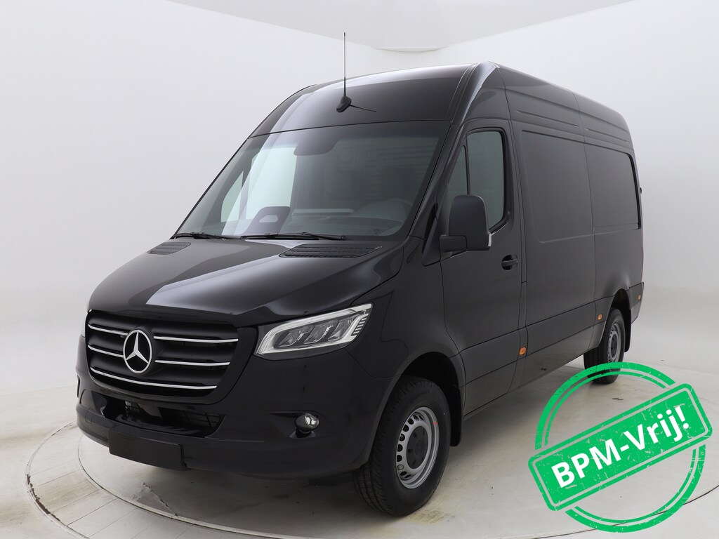 Mercedes-Benz Sprinter BPM VRIJ - 319CDI 190PK Automaat L2 RWD | Geveerde stoel | Distronic | 3,5t trekhaakvoorbereiding |