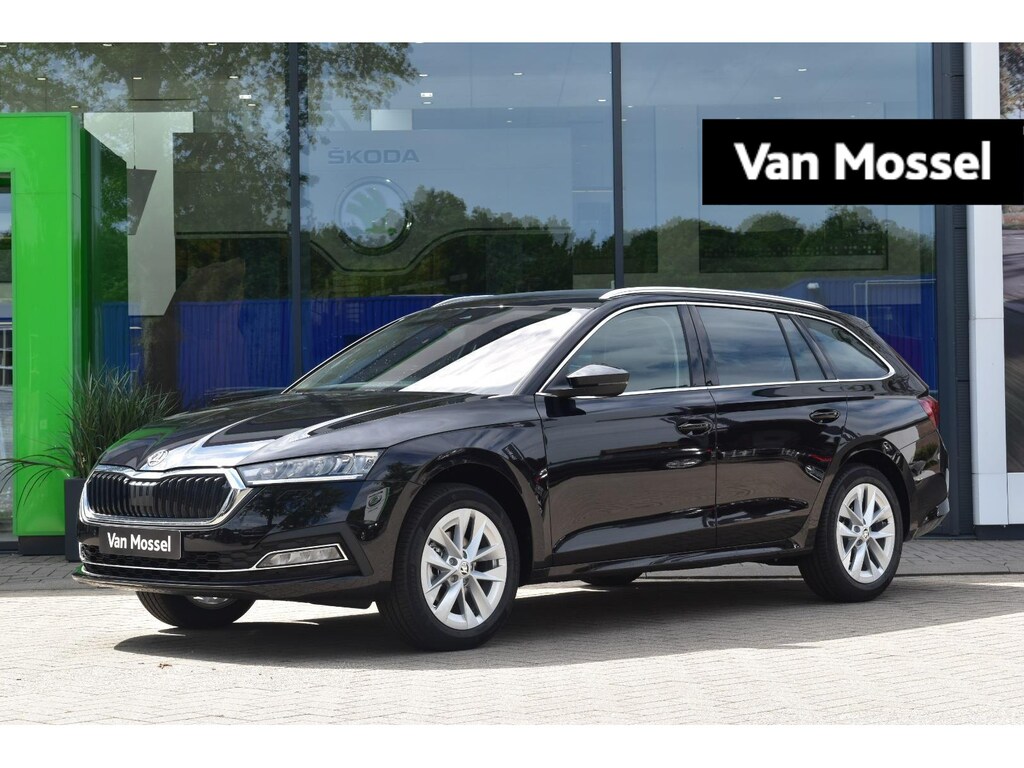 Skoda Octavia Combi 1.0 TSI Business Edition Plus 110 PK | LED Koplampen | Navigatie | Trekhaak | Climate Control | Adaptive Cruise Control | Travel pakket | Apple Carplay/Android Auto | Elektrische achterklep | Privacy Glass | Parkeersensoren | Lichtmetalen velgen |