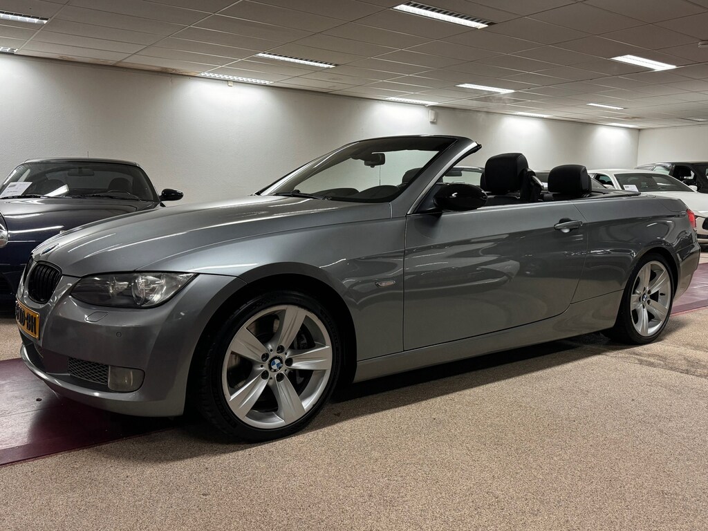 BMW 3-Serie Cabrio 335i Automaat High Executive ORIG.NL TOP ONDERHOUDEN & NWE APK -