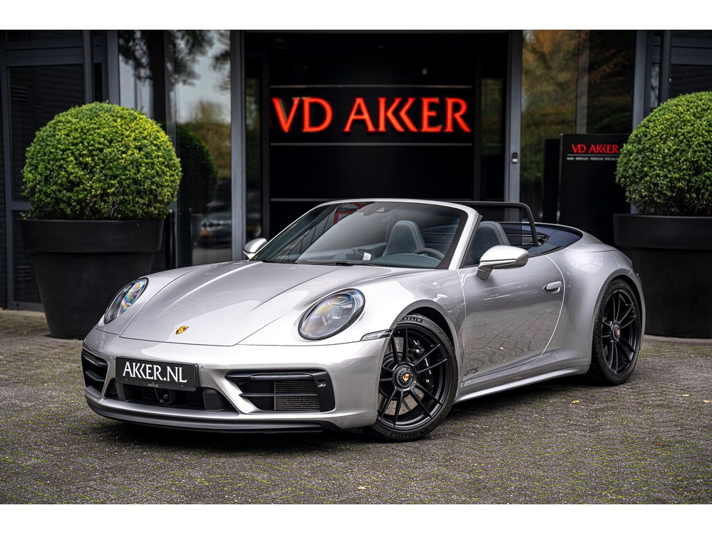 Porsche 911 911 GTS Cabriolet Burmester | Vierwielsturing | Lederpakket | Stoel Koeling | ACC