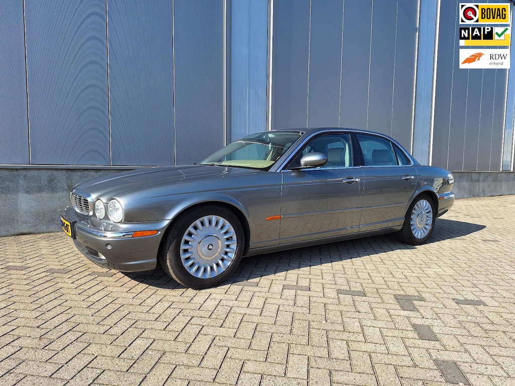 Jaguar XJ 4.2 Super V8 -396 pk - origineel NL geleverd
