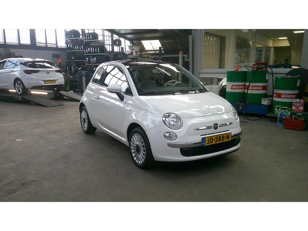 Fiat 500 1.2i Lounge