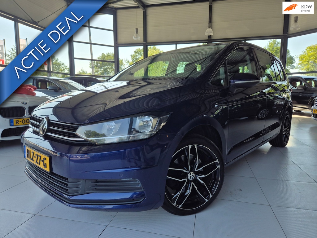 Volkswagen Touran 2.0 TDI 150PK 1e eigenaar! | BTW| 7 Persoons | Climate | Adaptieve cruise | Carplay | Navi |