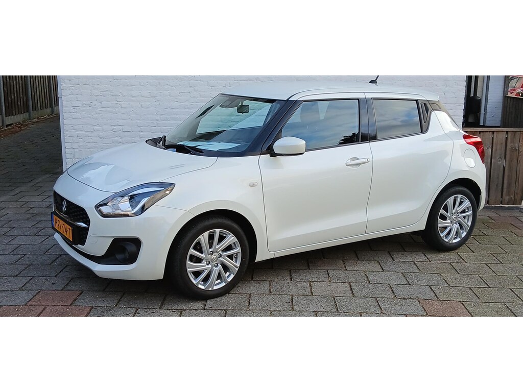 Suzuki Swift 1.2 5drs select Smart Hybrid cruise,ac,multi media