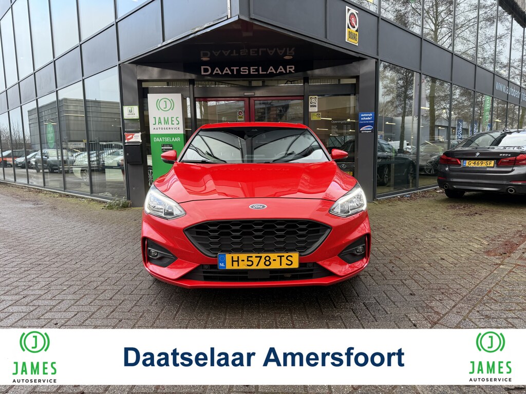 Ford Focus 1.0 EcoBoost ST Line Business