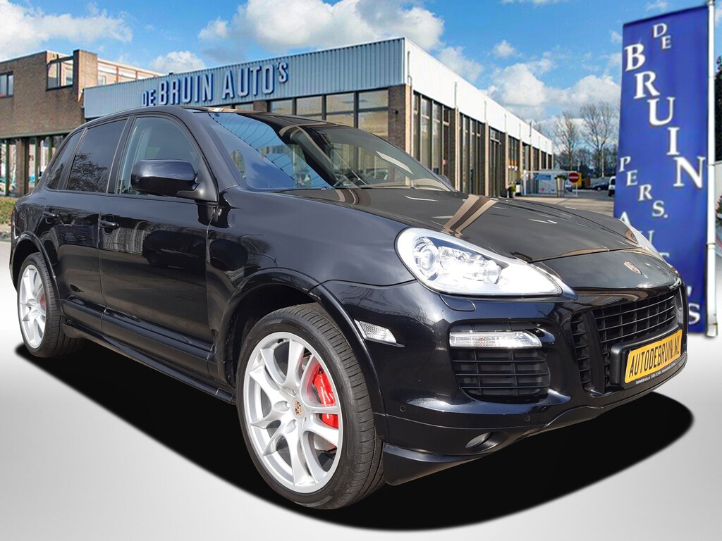 Porsche Cayenne GTS Uniek Exemplaar met lage kilometers Volledige onderhoudshistorie van Porsche-dealer beschikbaar,