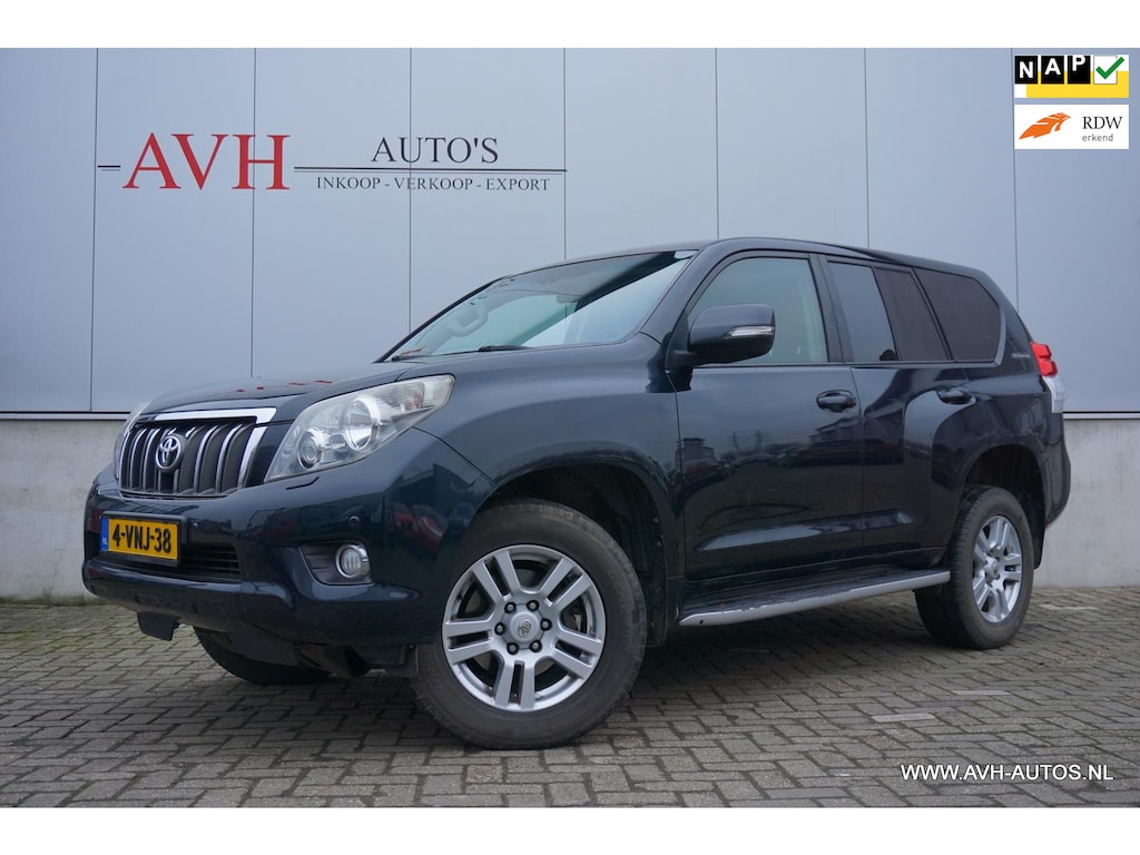 Toyota Land Cruiser 3.0 D-4D-F VX Window Van