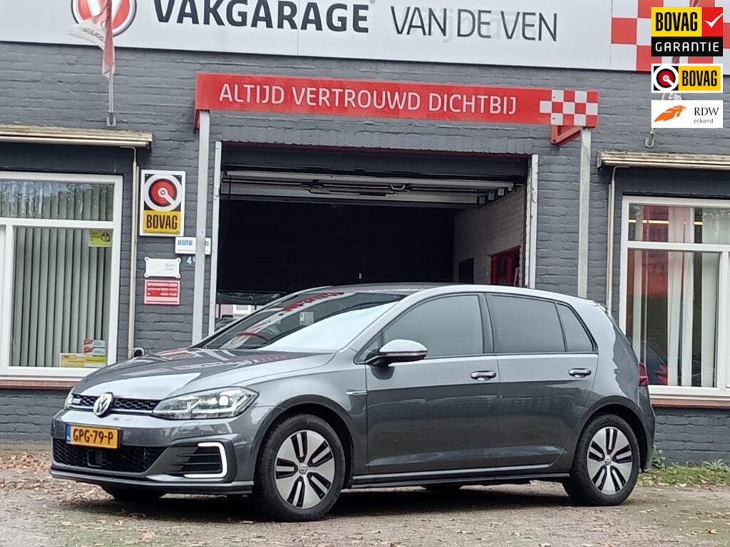 Volkswagen Golf 1.4 TSI PHEV GTE 7.5, Nieuw staat, Ad cruise, CarPlay, Trekhaak,