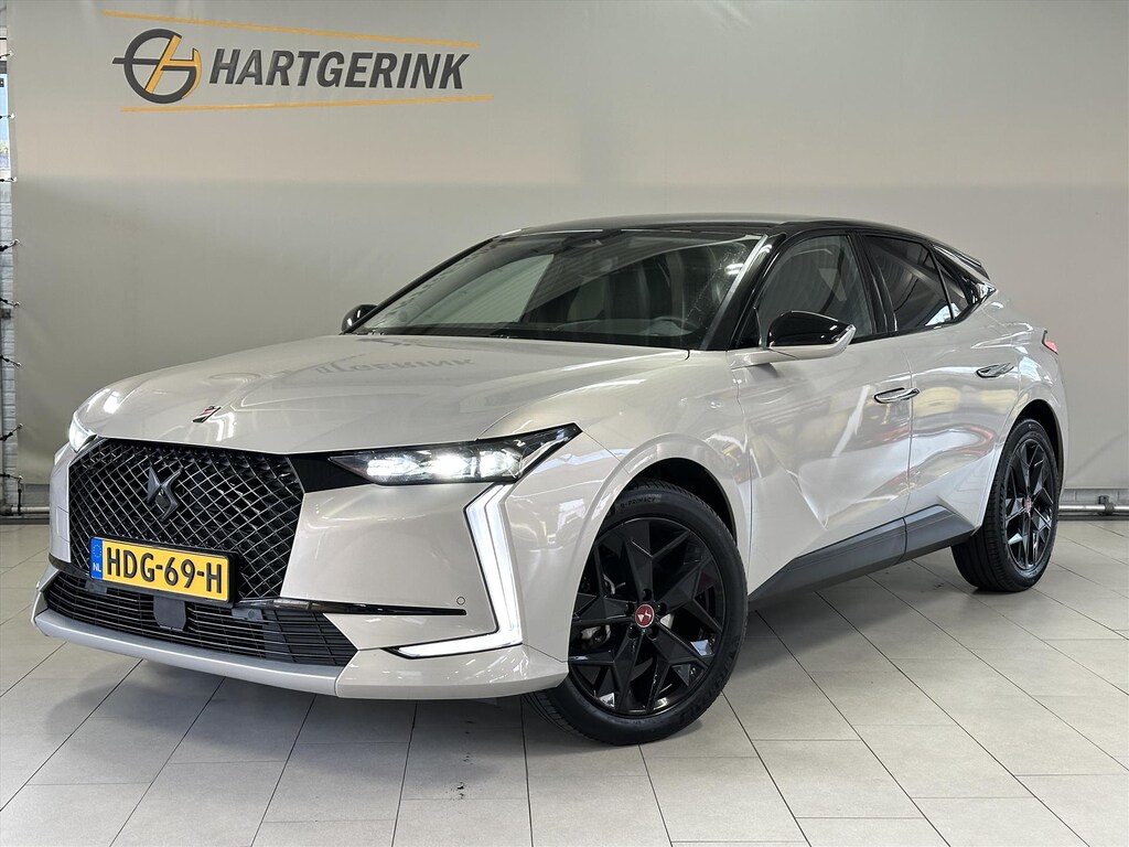 DS 4 1.2 Puretech 130pk Automaat Performance Line *Navi/A-Cruise/PDC/Camera/Alcantara