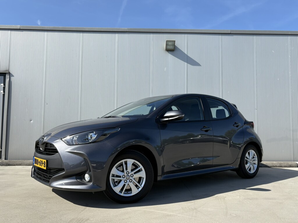 Toyota Yaris 1.5 Hybrid 115 Active Automaat | Achteruitrijcamera | CarPlay | Cruise control adaptief | 15'' | Climate Control |