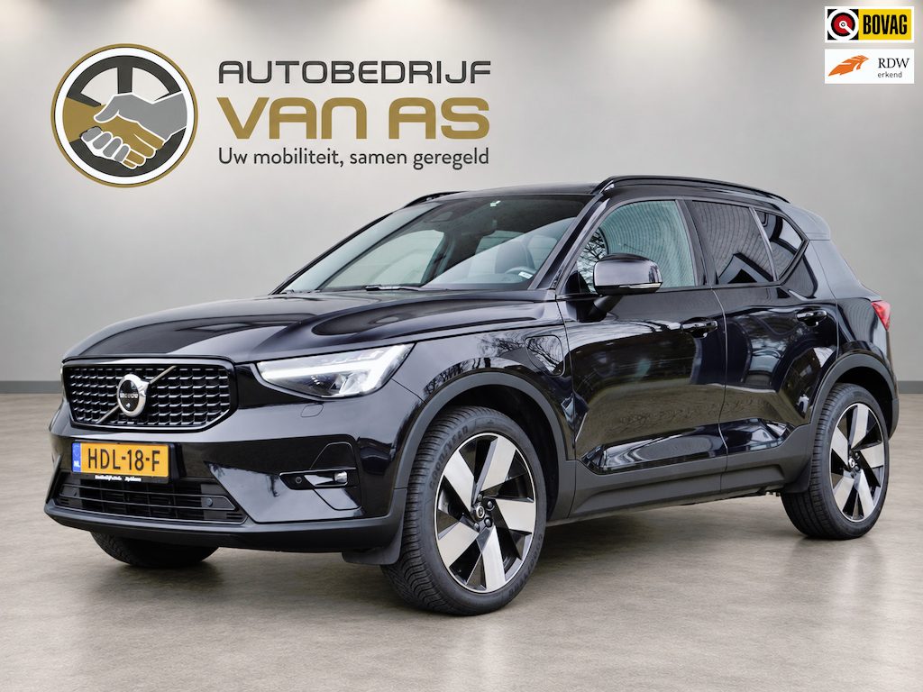 Volvo XC40 1.5 T5 Recharge Plug-in PHEV Facelift Ultimate Dark | Panoramadak | Stoelverwarming