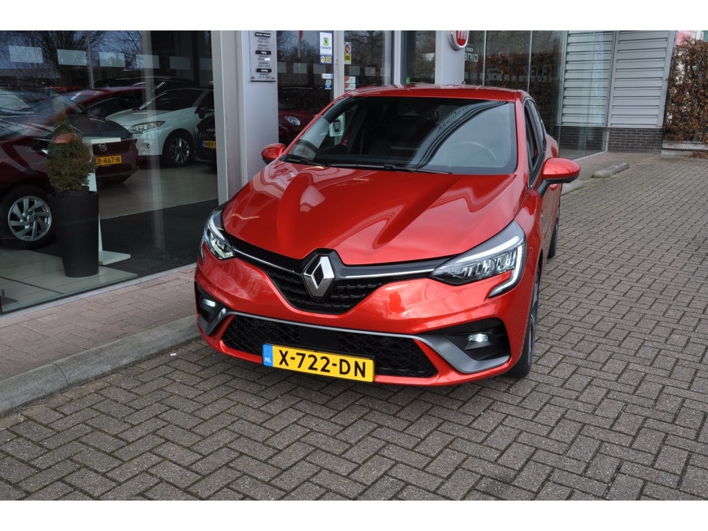 Renault Clio 140pk Nieuwstaat! All Seasons 1.3 TCe R.S. Line