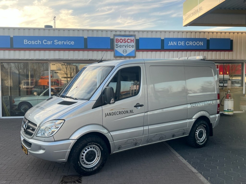 Mercedes-Benz Sprinter 3.0 V6 L1 H1 Youngtimer 139dkm LAADKLEP #STOER