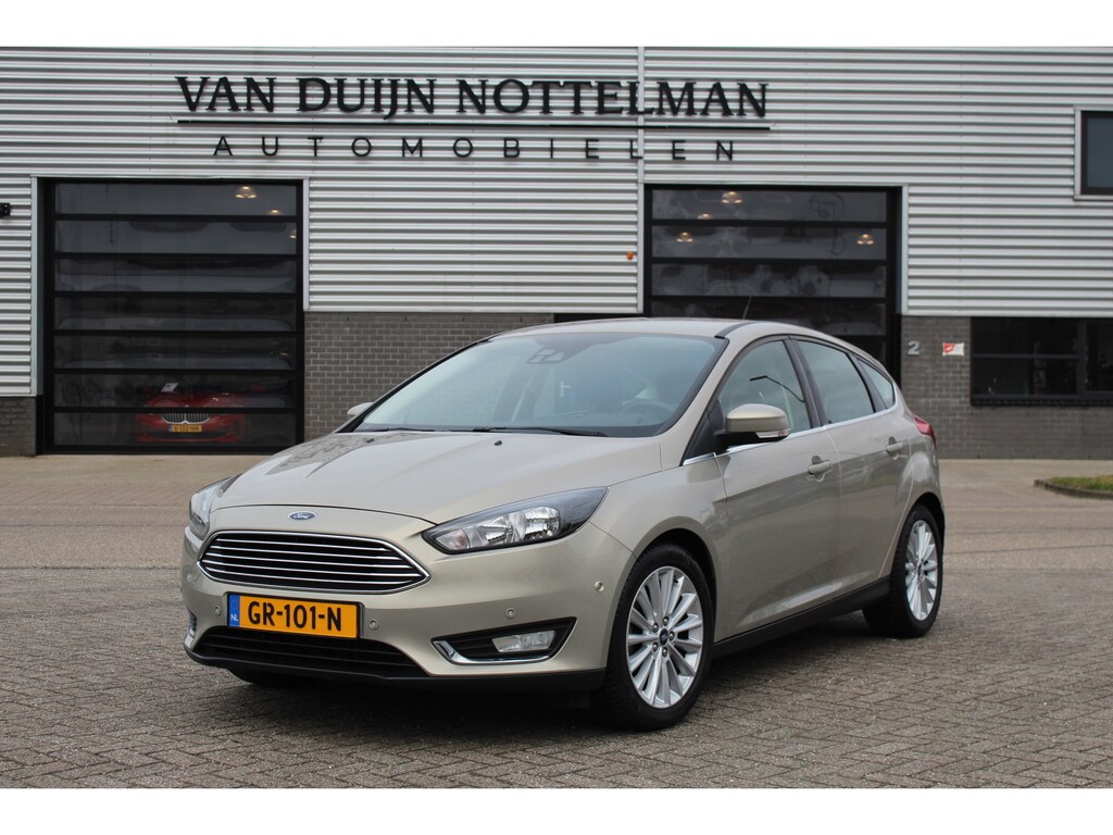 Ford Focus 1.0 Titanium Edition / Navigatie / PDC / N.A.P.