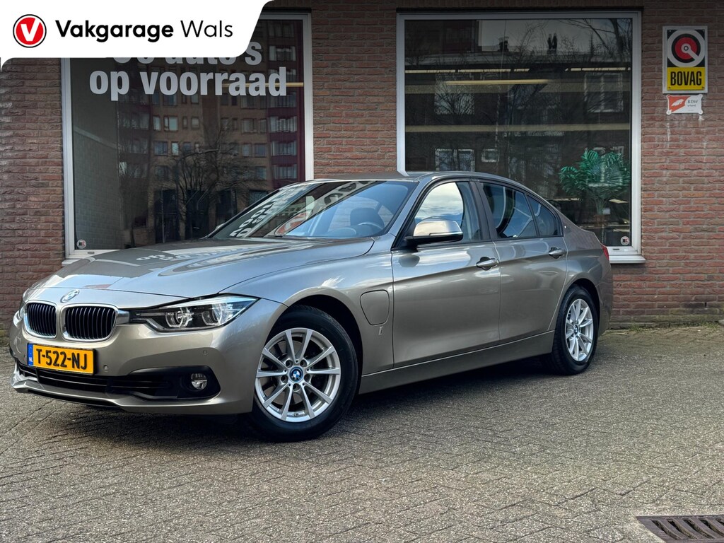 BMW 3-Serie 330e Luxury High Executive | Navi | Clima | Leer | Stoelverwarming | Cruise | Sport