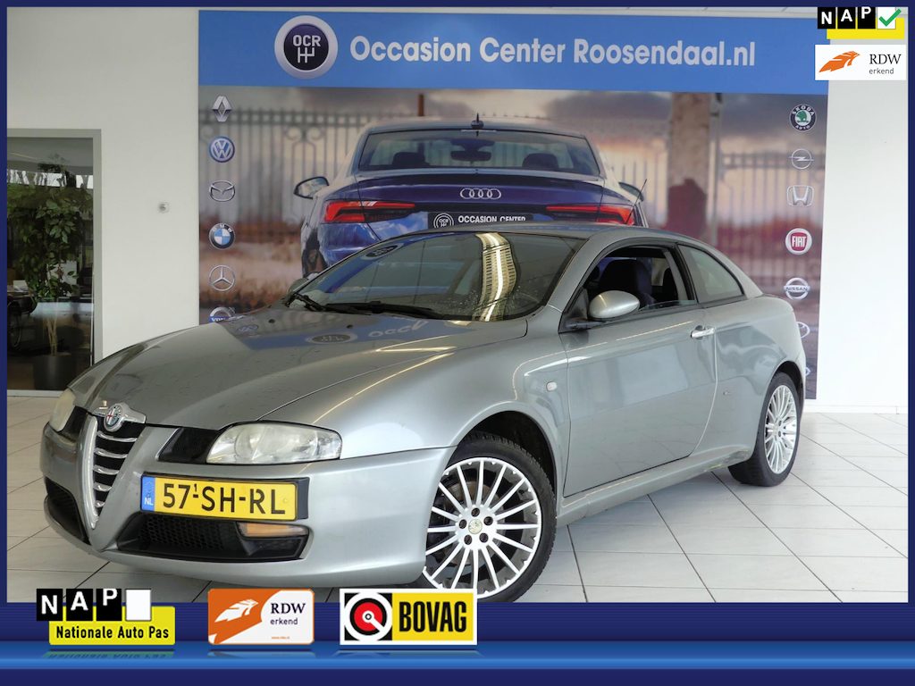 Alfa Romeo GT 2.0 JTS Distinctive Climate Control Lmv Distr. reeds v.v. Prijspakker!! afgeleverd met nieuwe apk keuring