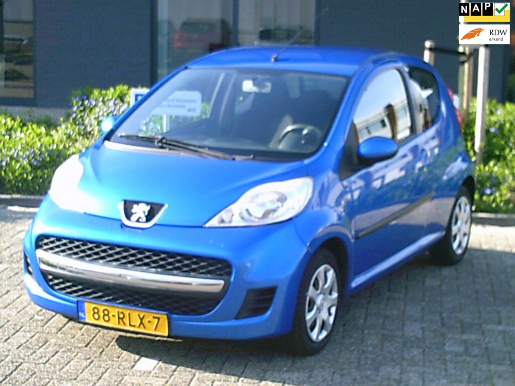 Peugeot 107 1.0-12V XS Nwe Koppeling Airco Stuurbekr Elektr Ramen Nap!