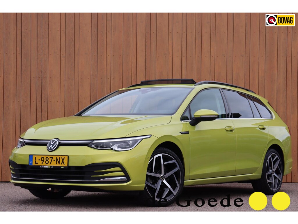 Volkswagen Golf 1.5 TSI Style Org.NL schuifdak head-up camera sfeer-verl. alcantara ergo-stoelen