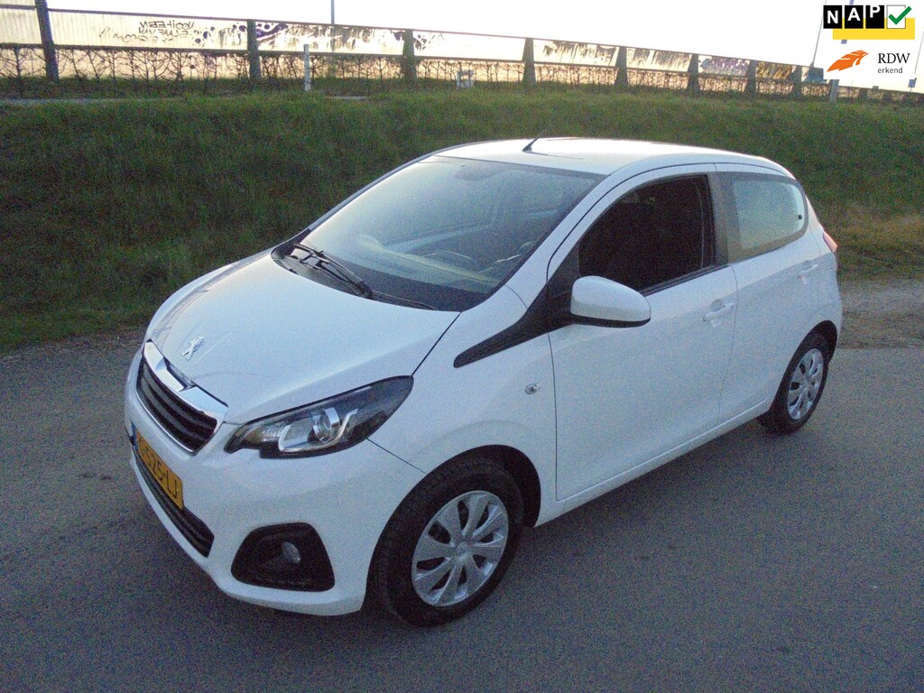 Peugeot 108 Peugeot 108 1.0 benzine 5 deurs airco 88.000km