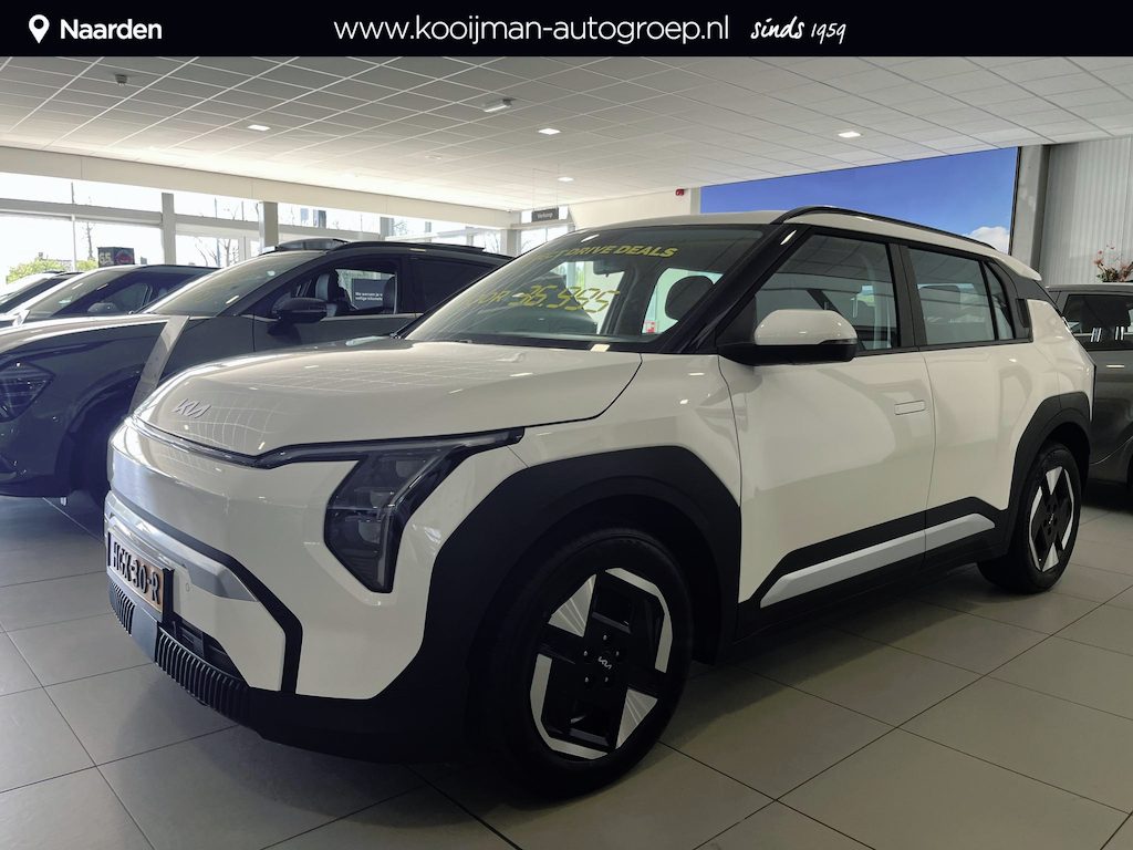 Kia EV3 Air 58.3 kWh DIRECT RIJDEN!! DEMO VOORDEEL!!  17% BIJTELLING!!