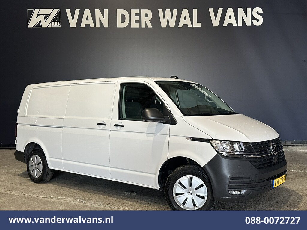 Volkswagen Transporter 2.0 TDI L2H1 Euro6 Airco | Navigatie | Apple Carplay | Android Auto | Trekhaak Cruisecontrol, Parkeersensoren