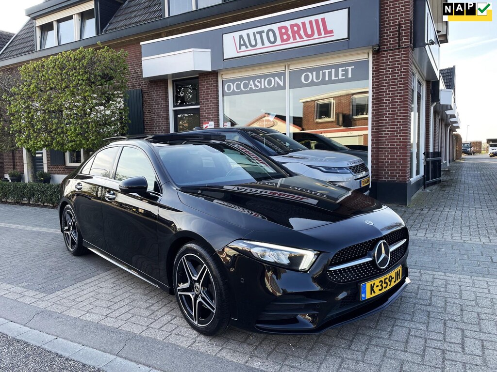 Mercedes-Benz A-klasse 200 Premium AMG | Schuifdak.| Virtual Cockp. | 18 Inch | Ned auto