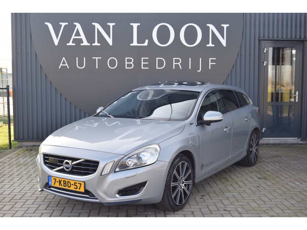 Volvo V60 D6 AWD Plug-In Hybrid Summum