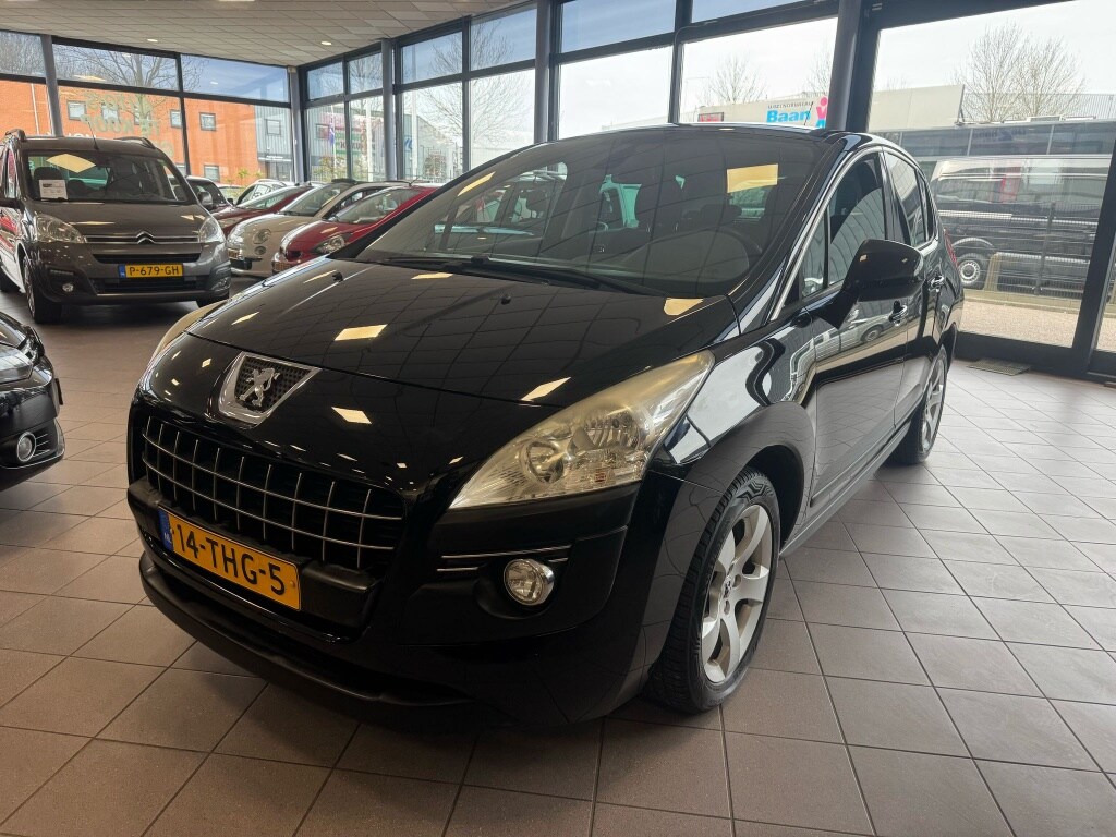 Peugeot 3008 1.6 VTi ST 2E EIG. PDC LMV APK 4-26 BJ 2012 !!!