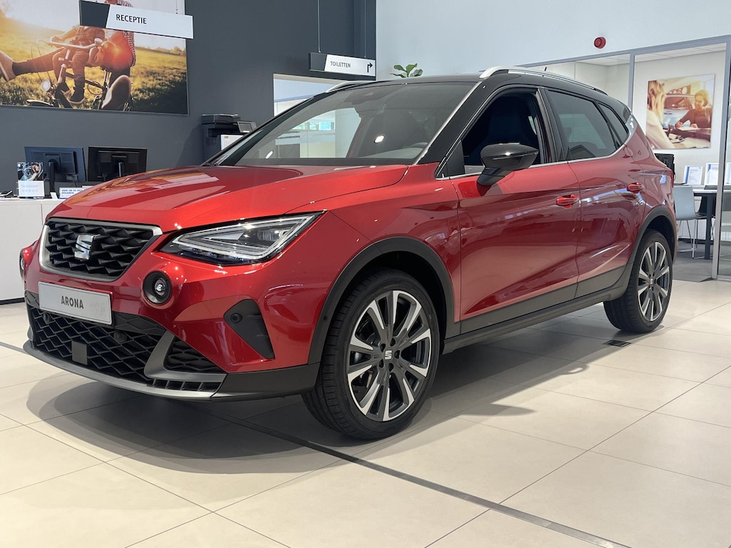 SEAT Arona 1.0 EcoTSI FR Anniversary 95 PK | LED Koplampen | Apple Carplay & Android Auto | Climate Control | Achteruitrijcamera | Cruise Control | Parkeersensoren | Kuipstoelen | Donkere hemelbekleding | Privacy Glass | Virtual Cockpit | Lichtmetalen velgen | |