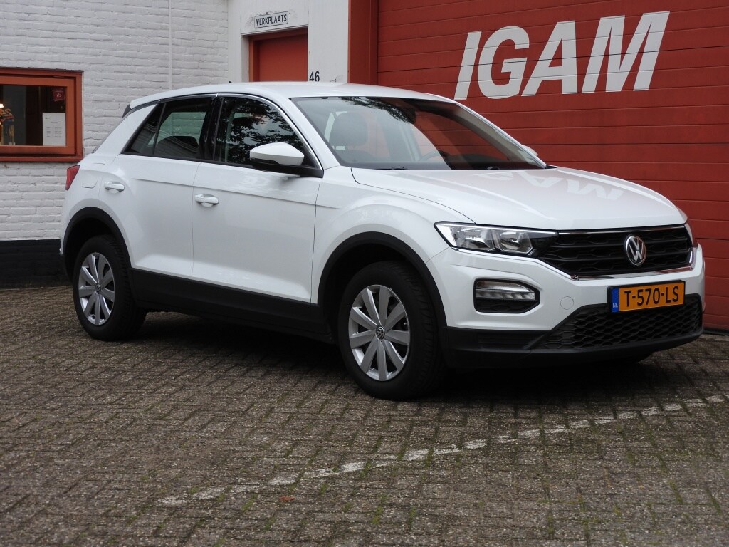 Volkswagen T-Roc 1.0 TSI, airco, stoelverw., trekhaak