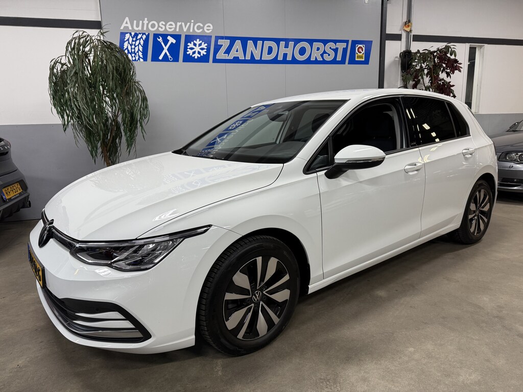 Volkswagen Golf 1.5 TSI 150 pk Move // Led // CarPlay // Sfeer verlichting