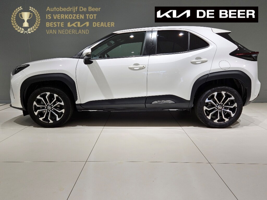Toyota Yaris Cross 1.5 VVT-I 125pk First Edition NL-Auto 1e Eigenaar Trekhaak 1350 KG Trekgewicht